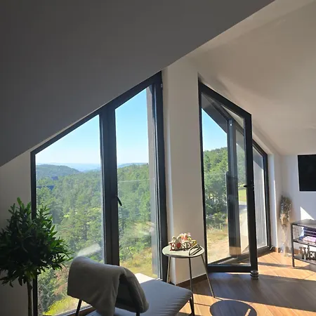 Devetka Diamond Hill