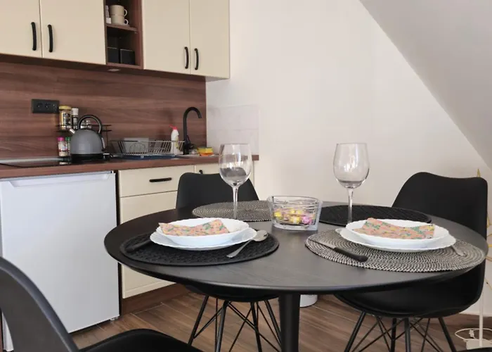 Devetka Diamond Hill